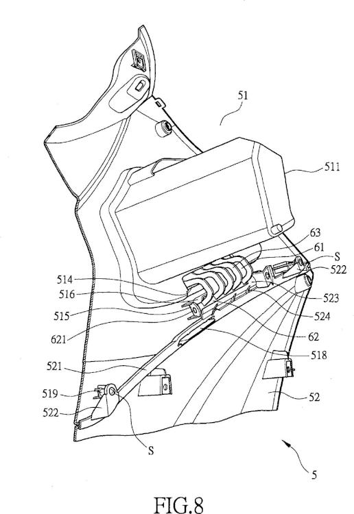 Ilustración 8 de la Galería de ilustraciones de Motocicleta con estructura de tapa de un compartimento de almacenamiento delantero