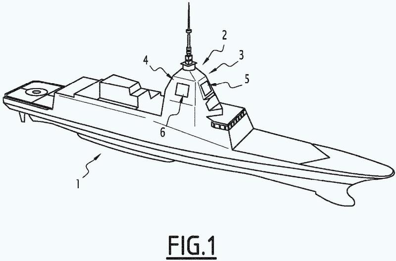 Embarcación equipada con mástil de antena plana.