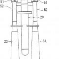 Ilustración 3 de Dispositivo de fijación de tornillos de travesaño de bomba inyectora.