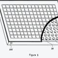 Ilustración 4 de Módulos fotovoltaicos de alta concentración y métodos para fabricar los mismos