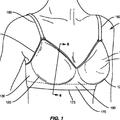 Ilustración 4 de Prendas de vestir para la parte superior e inferior del torso que tienen una banda mejorada.